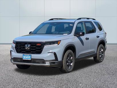 New 2025 Honda Pilot TrailSport