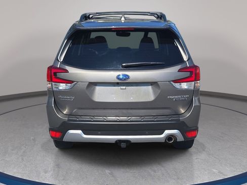 Used 2021 Subaru Forester Touring w/ Popular Package #2 AWD/4WD image 8