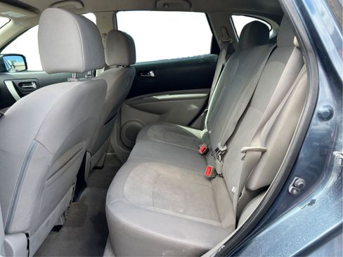 Used 2015 Nissan Rogue S w/ Convenience Package FWD image 11