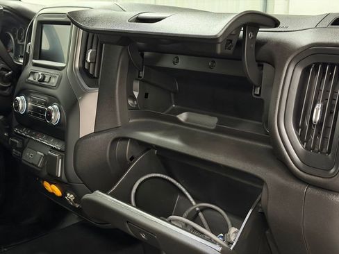 Certified 2024 GMC Sierra 3500 Pro w/ Convenience Package image 30