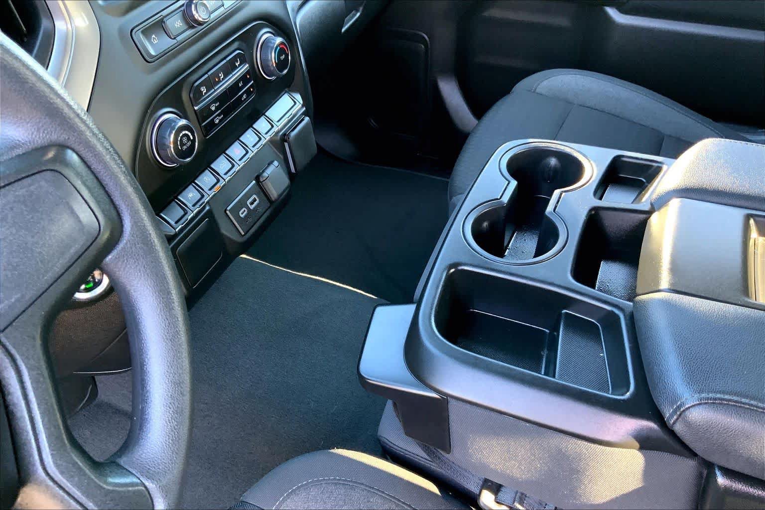 Used 2025 Chevrolet Silverado 1500 Custom RWD image 17