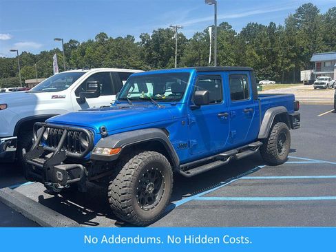 Used 2024 Jeep Gladiator Sport AWD/4WD image 1