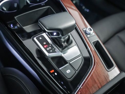 Used 2022 Audi A5 2.0T Premium w/ Convenience Package image 18