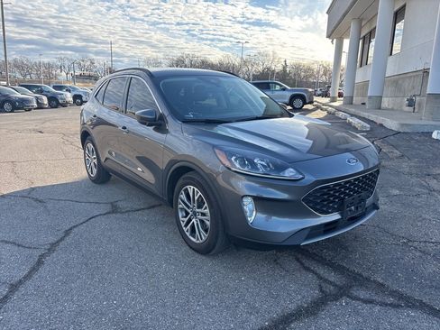 Certified 2022 Ford Escape SEL w/ Technology Package image 1