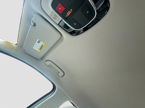 Used 2025 Hyundai Tucson SE image 22