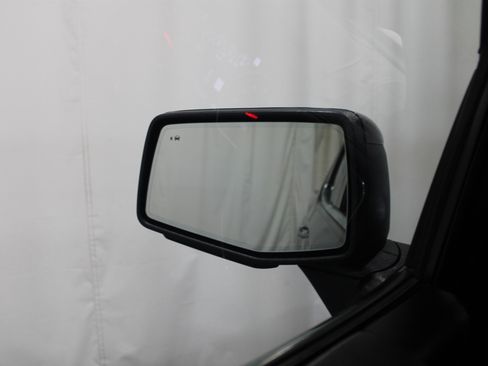 Used 2020 Chevrolet Silverado 1500 High Country image 13