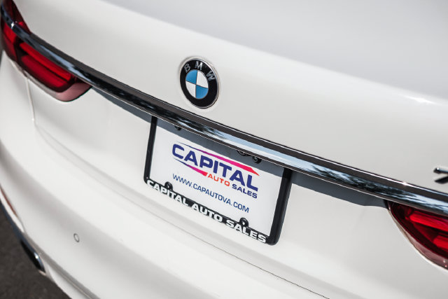 Used 2017 BMW 740i RWD image 24