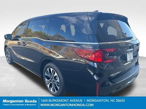 Used 2025 Honda Odyssey Elite image 7