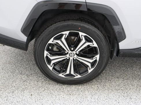 Used 2021 Toyota RAV4 XSE w/ Premium Package AWD/4WD image 6