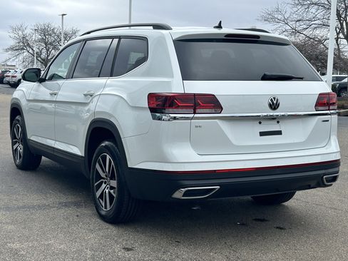 Certified 2023 Volkswagen Atlas SE image 5