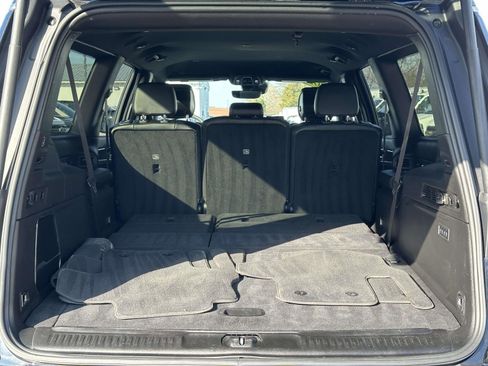 Used 2024 Jeep Wagoneer L Series II w/ Flexible Seating Group image 24