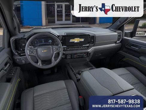 New 2026 Chevrolet Silverado 2500 ZR2 AWD/4WD image 16
