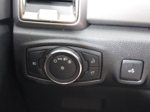 Certified 2019 Ford Ranger XLT RWD image 40