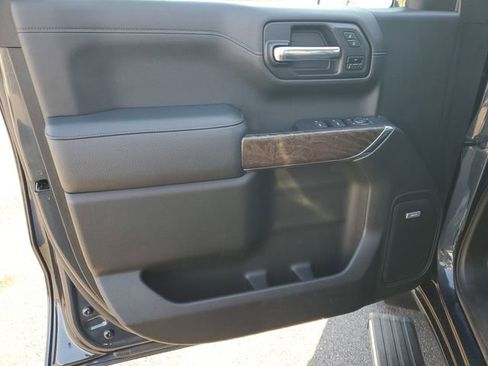 Used 2021 GMC Sierra 1500 Denali w/ Denali Ultimate Package image 8