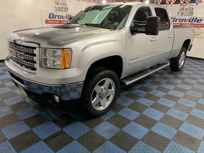 Used 2013 GMC Sierra 2500 SLT w/ SLT Convenience Package