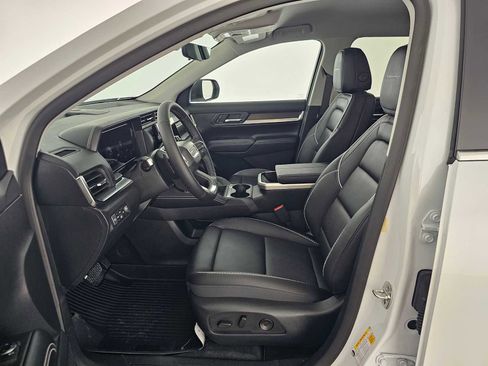 New 2026 GMC Terrain Denali w/ LPO, Floor Liner Package image 20