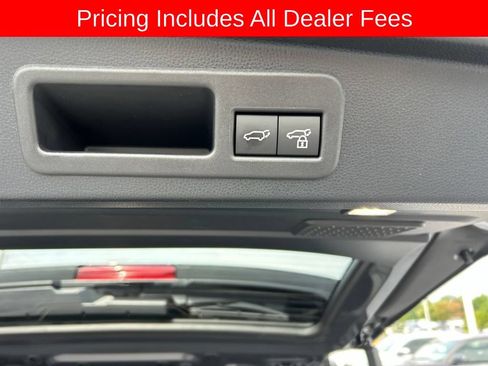Used 2026 Toyota 4Runner Limited AWD/4WD image 18