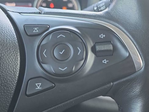 Used 2020 Buick Enclave Premium w/ Sun and Sites Package FWD image 29