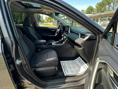 Used 2019 Toyota RAV4 XLE w/ Convenience Package AWD/4WD image 36