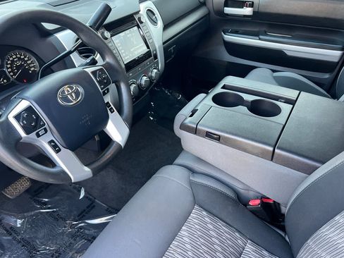 Used 2019 Toyota Tundra SR5 RWD image 12