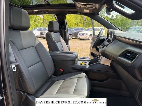 Used 2023 Chevrolet Tahoe LT w/ Luxury Package AWD/4WD image 29