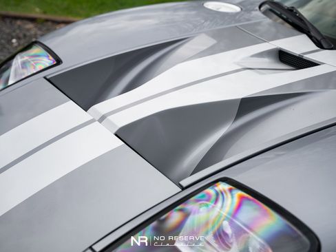 Used 2006 Ford GT image 18