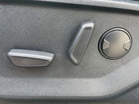 Used 2022 Ford F150 XLT w/ Equipment Group 302A High image 10