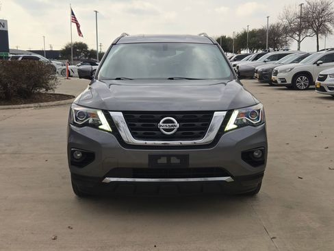 Used 2020 Nissan Pathfinder SL image 8