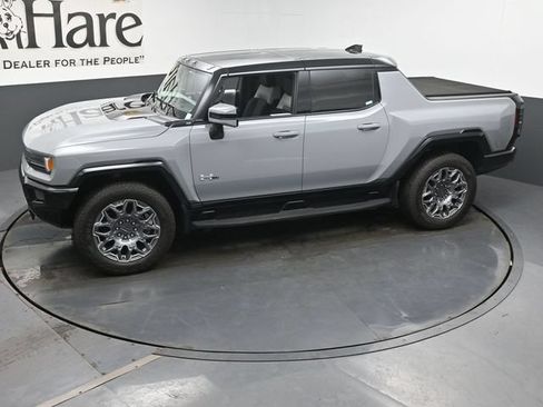 Used 2025 GMC Hummer EV 3X AWD/4WD image 57
