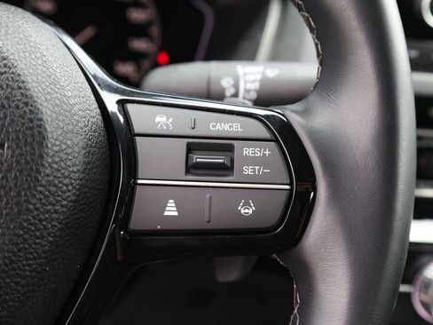 Used 2025 Honda Civic Sport image 34