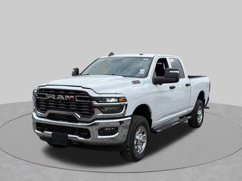 New 2026 RAM 2500 Tradesman AWD/4WD image 8