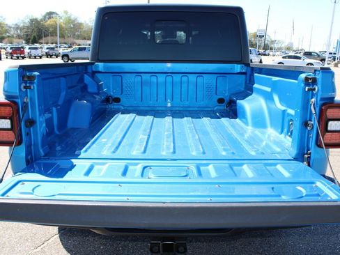 Used 2021 Jeep Gladiator Mojave AWD/4WD image 20
