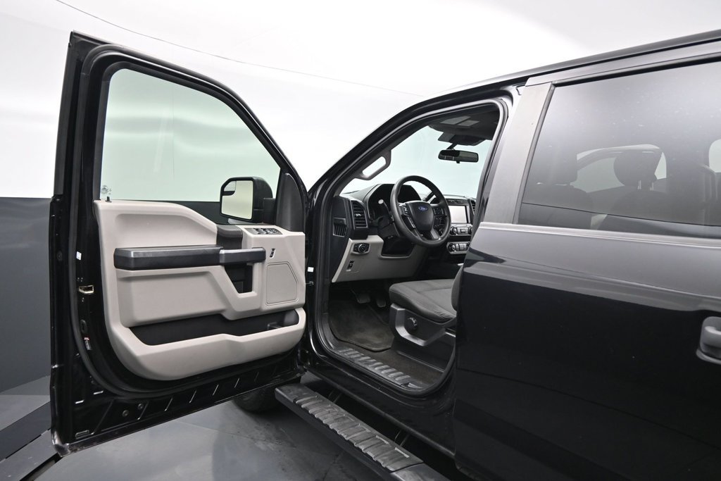 Certified 2019 Ford F150 XL w/ Equipment Group 101A Mid AWD/4WD image 9