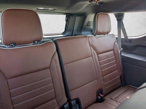 Used 2024 GMC Yukon XL Denali Ultimate image 21