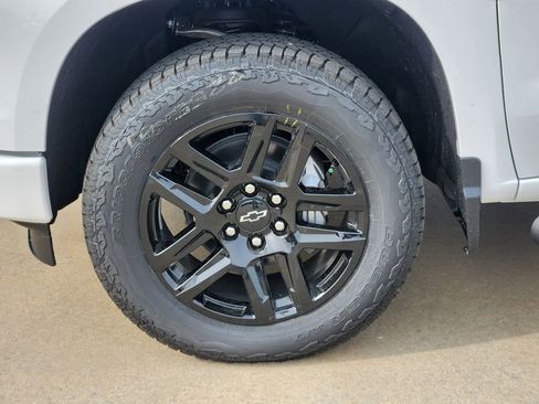 New 2026 Chevrolet Silverado 1500 RST AWD/4WD image 8