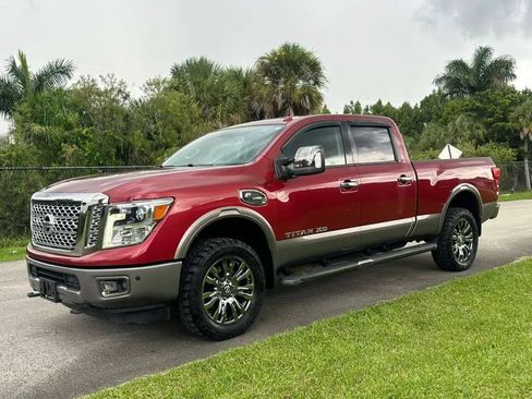 Used 2018 Nissan Titan Platinum Reserve w/ Platinum Utility Package AWD/4WD image 1