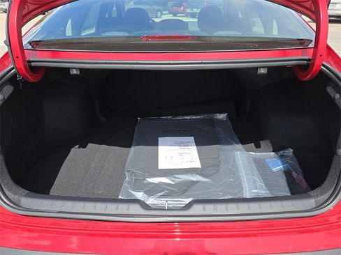 New 2025 Kia K4 EX image 12