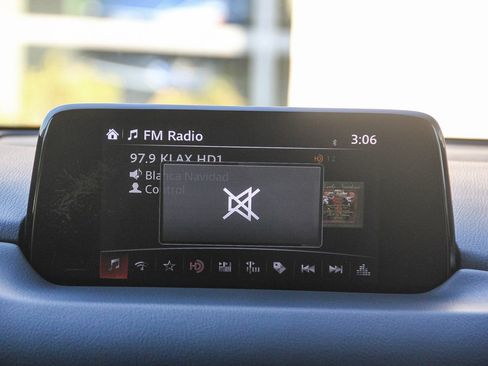 Used 2017 MAZDA CX-5 Touring image 14