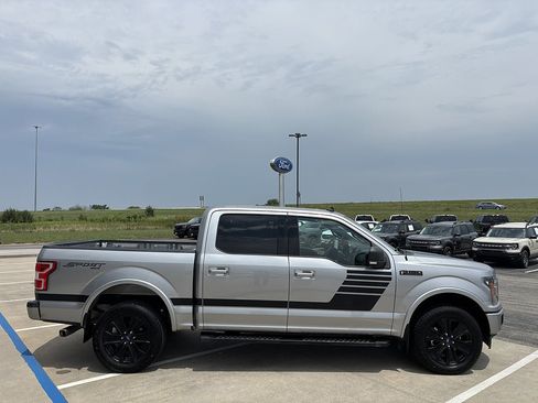 Used 2020 Ford F150 XLT w/ Equipment Group 302A Luxury AWD/4WD image 7