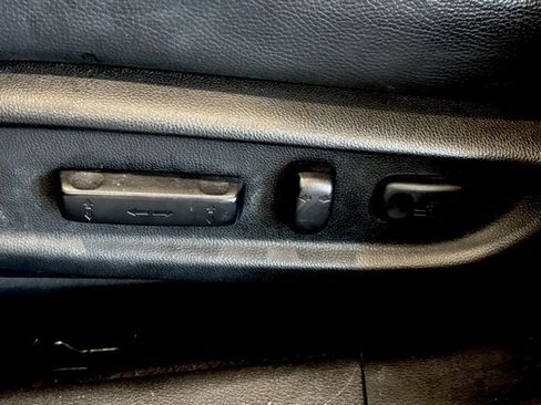 Used 2017 Honda Accord Sport image 17