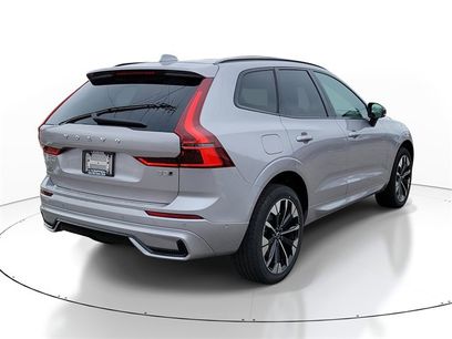 New 2026 Volvo XC60 B5 Plus w/ Protection Package Premier