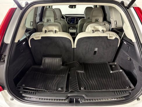 Used 2023 Volvo XC90 T8 Ultimate w/ Lounge Package AWD/4WD image 37