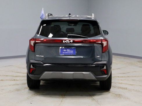 Used 2024 Kia Seltos X-Line image 12