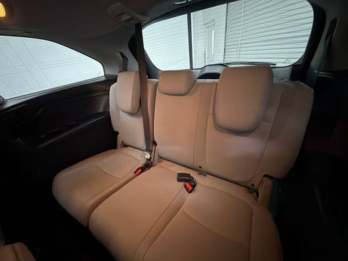 Used 2018 Honda Odyssey EX-L image 22