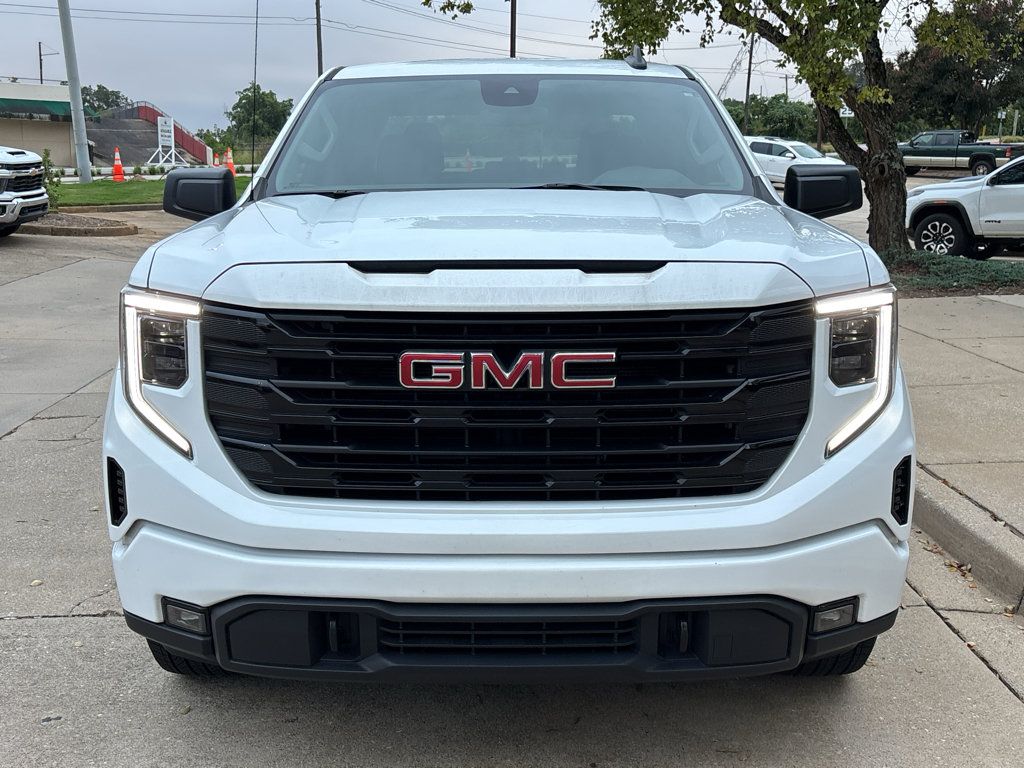 Used 2024 GMC Sierra 1500 Elevation AWD/4WD image 3