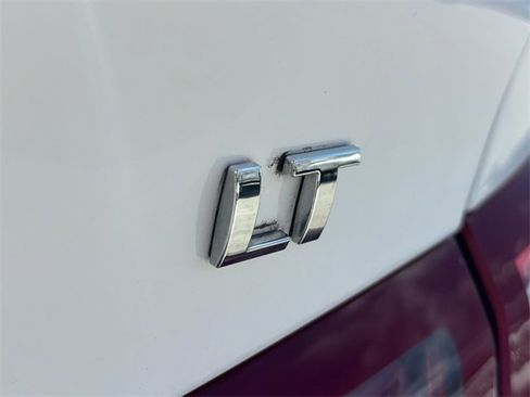 Used 2024 Chevrolet Malibu LT image 21