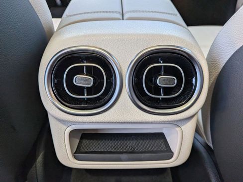 Certified 2023 Mercedes-Benz GLC 300 image 16