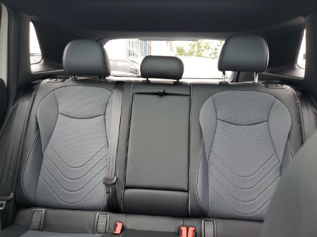 Used 2025 Volkswagen Tiguan SE R-Line AWD/4WD image 11