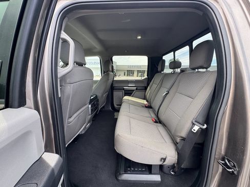 Used 2021 Ford F250 XLT w/ XLT Premium Package AWD/4WD image 12