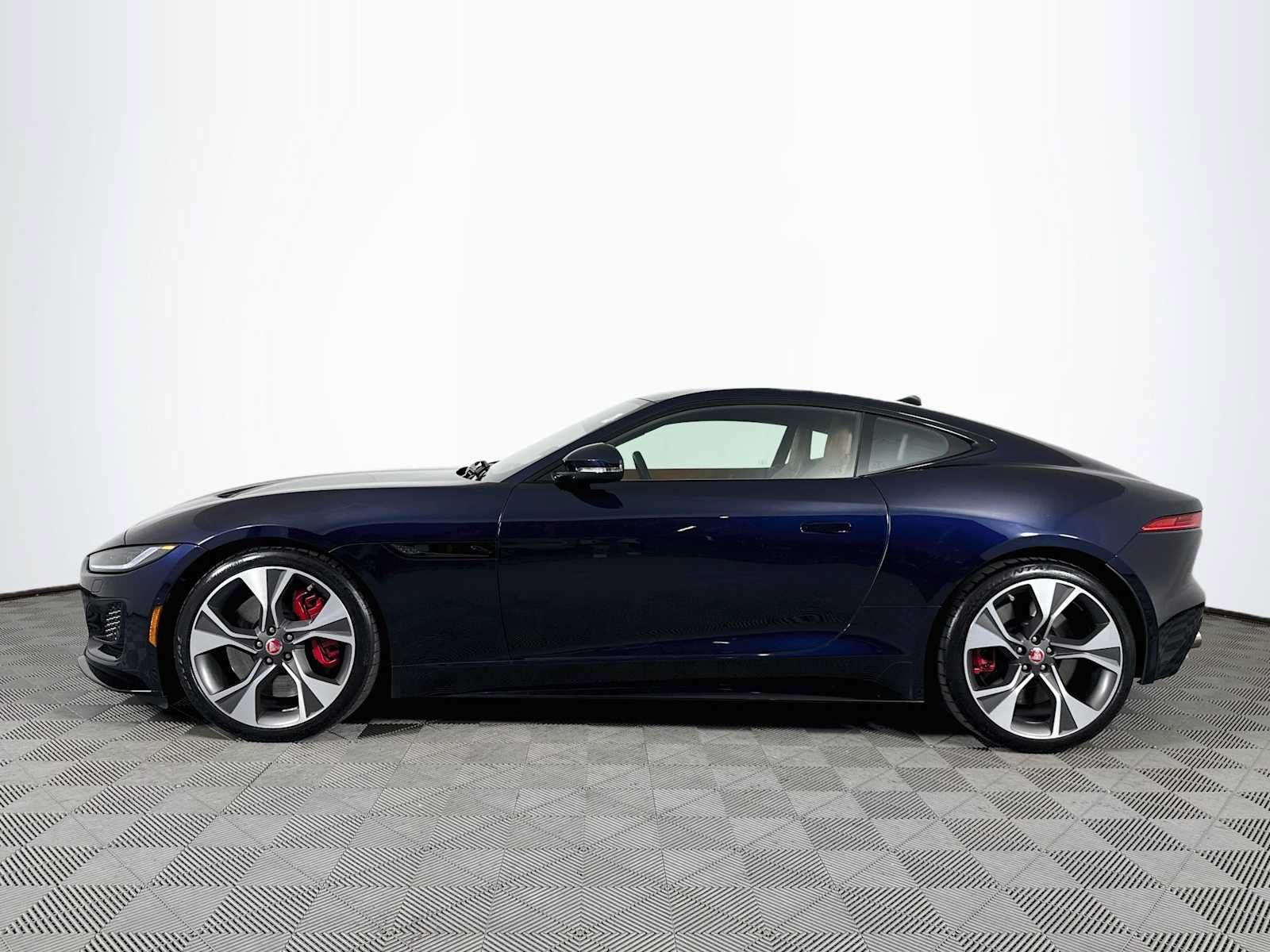Used 2023 Jaguar F-TYPE R-Dynamic AWD/4WD image 8